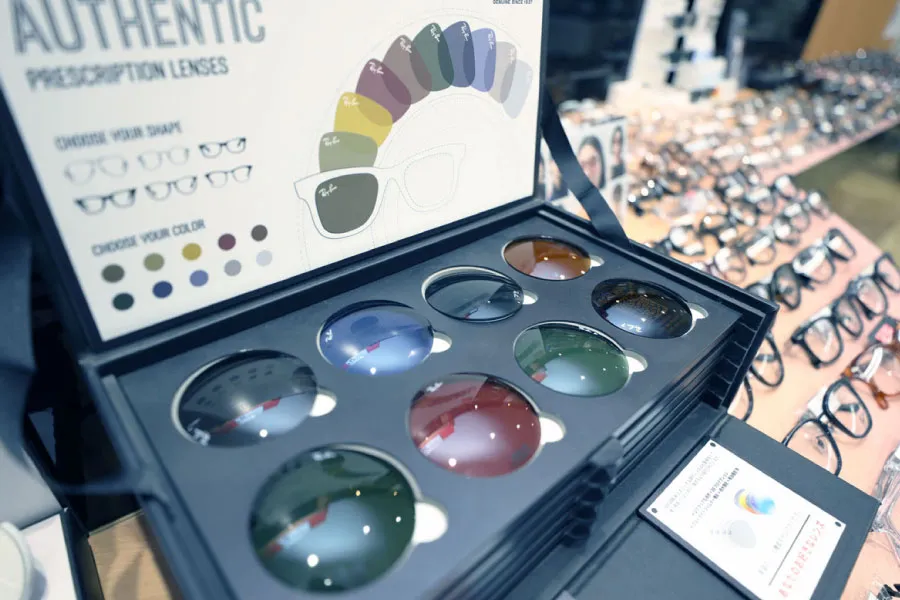 Ray-Banのサングラス